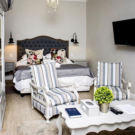 French Karoo Guesthouse Beaufort Wes Buitenkant foto