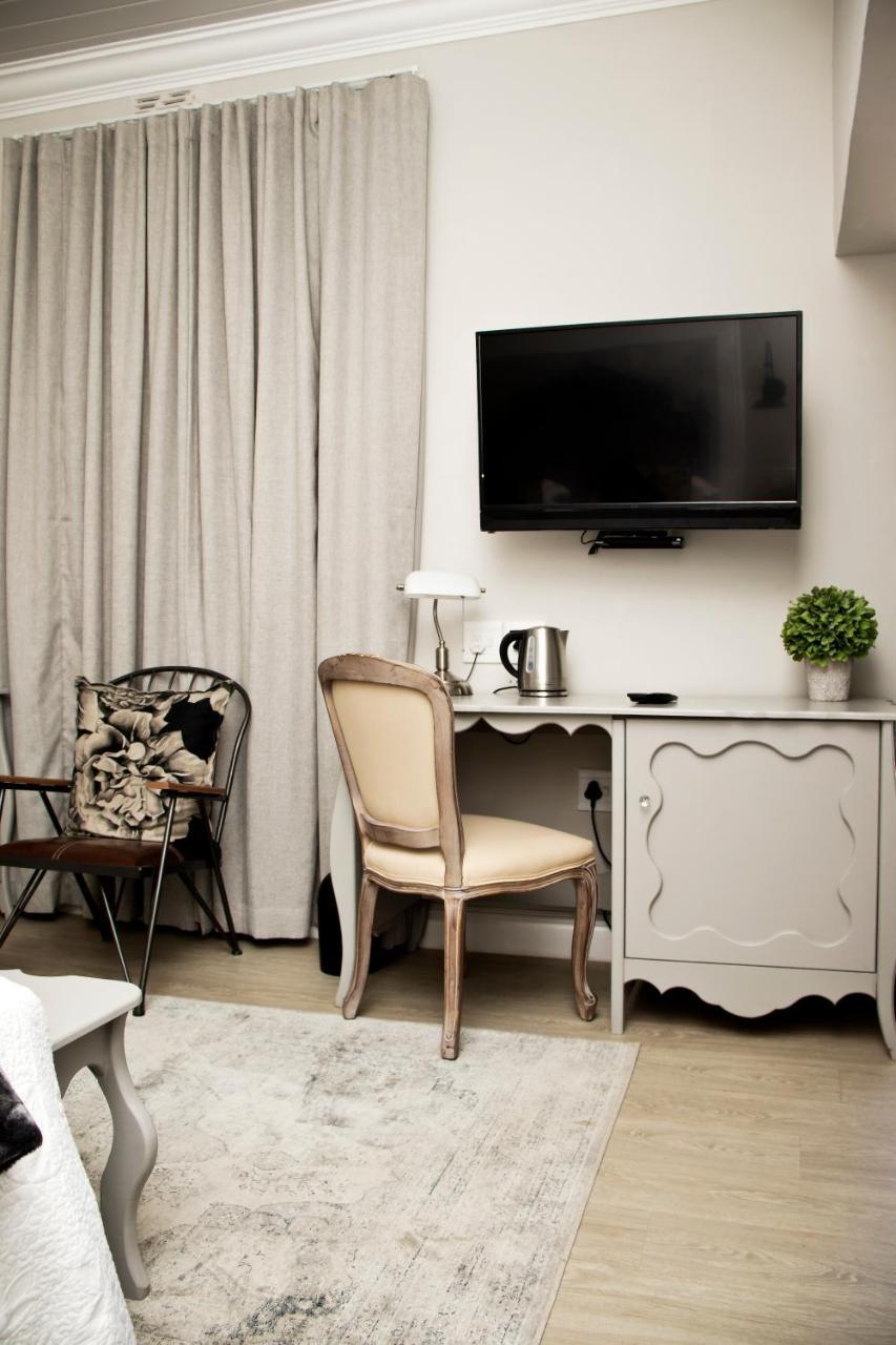 French Karoo Guesthouse Beaufort Wes Buitenkant foto