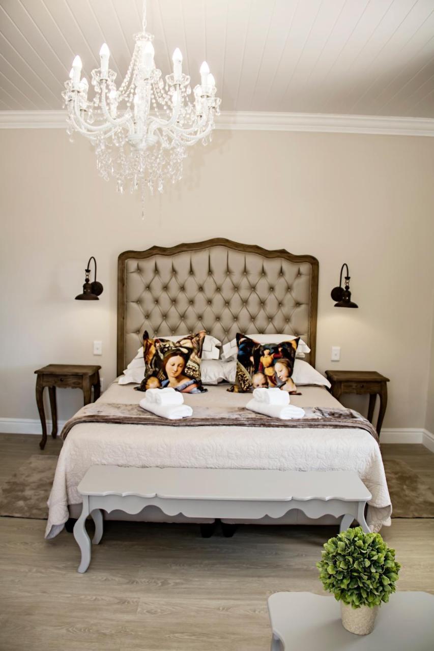 French Karoo Guesthouse Beaufort Wes Buitenkant foto
