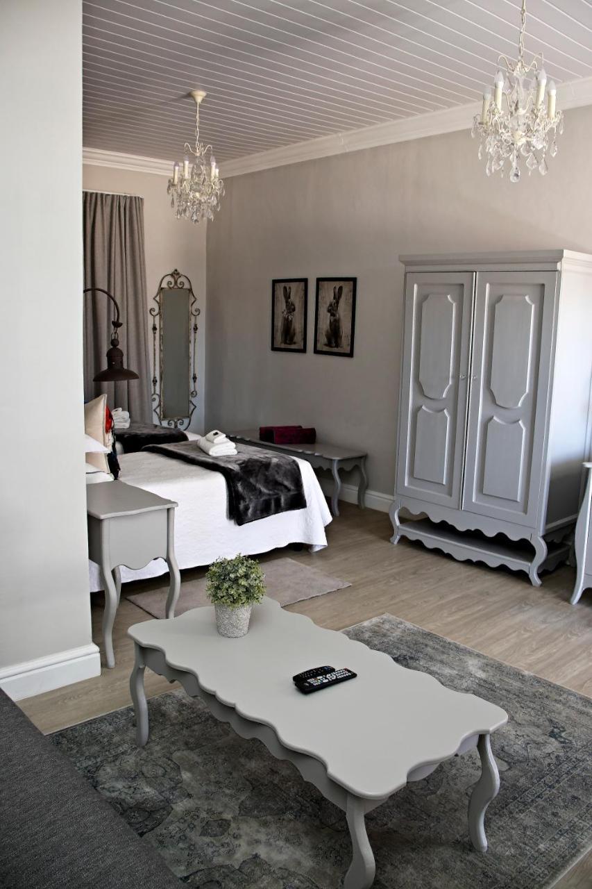 French Karoo Guesthouse Beaufort Wes Buitenkant foto