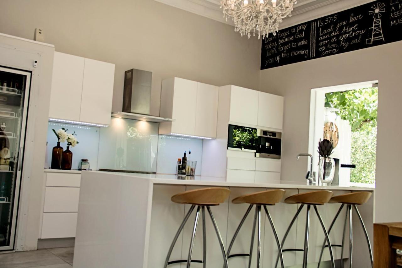 French Karoo Guesthouse Beaufort Wes Buitenkant foto