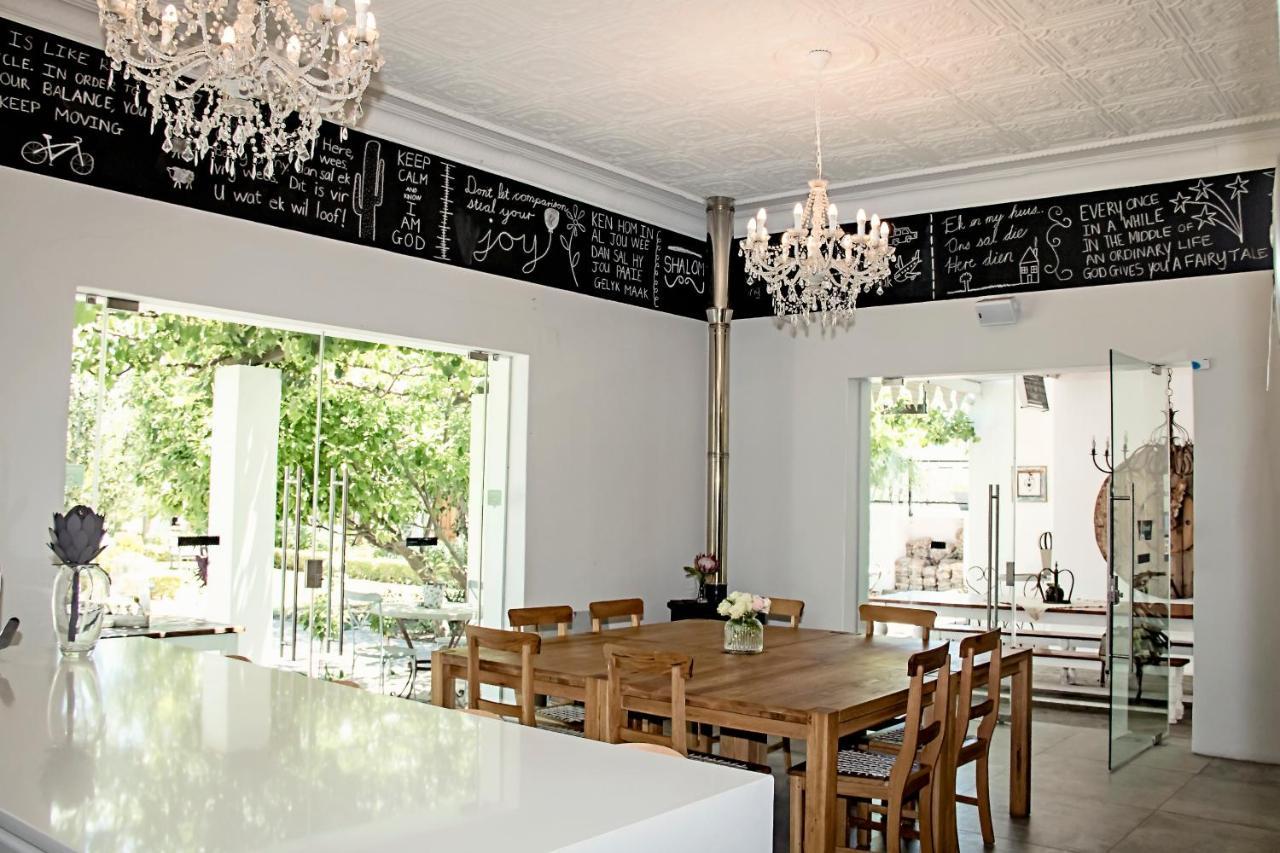 French Karoo Guesthouse Beaufort Wes Buitenkant foto