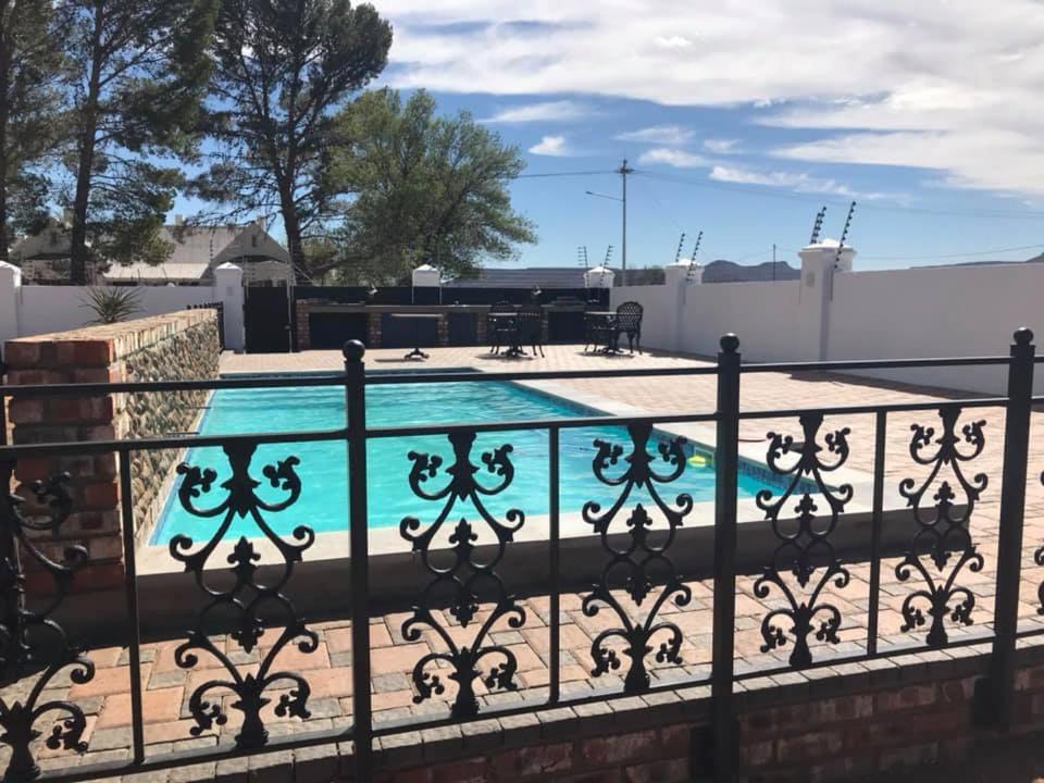 French Karoo Guesthouse Beaufort Wes Buitenkant foto
